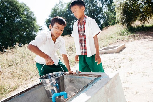 Accesso all’acqua potabile: Asia